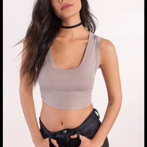 Tobi Dana Scoop Neck Crop Top
